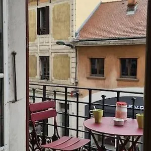 Appartement Hyper Centre Et Bord Du, Annecy